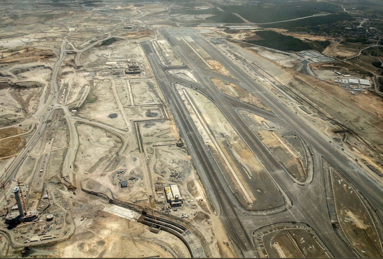 Başbakan Yıldırım, İstanbul 3. Havalimanı açılışı için tarih verdi