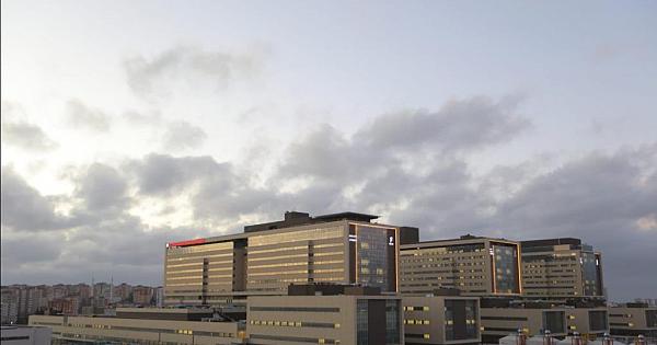İçerisinde yok yok! İşte fotoğraflarla Başakşehir Şehir Hastanesi