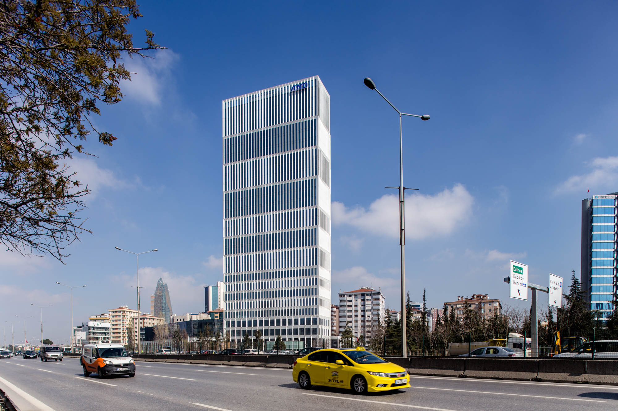 İşte Türkiye’nin ilk ve tek 5 yıldızlı ofis binası "AND Kozyatağı"
