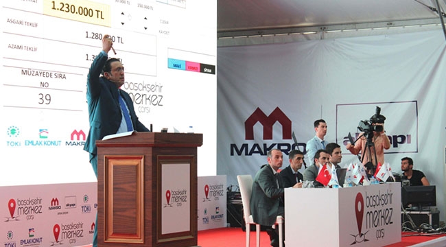 Başakşehir Merkez Çarşı açık artırmasında 6 saatte rekor ciro