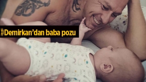 Demir Demirkan bebeği ile babalık pozları vermeye başladı (1)