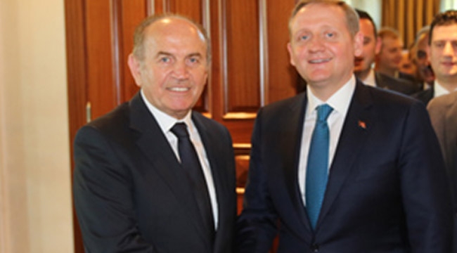 İstanbul Büyükşehir Belediye Başkanı Topbaş hakkında çıkan haberlere jet yalanlama