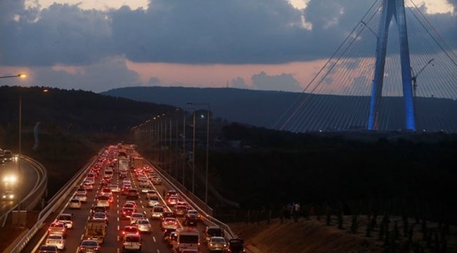 Yeni köprü üzerinde Selfie trafiği