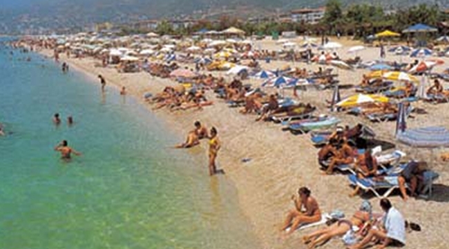 Antalya otelleri bayramda doldu taştı