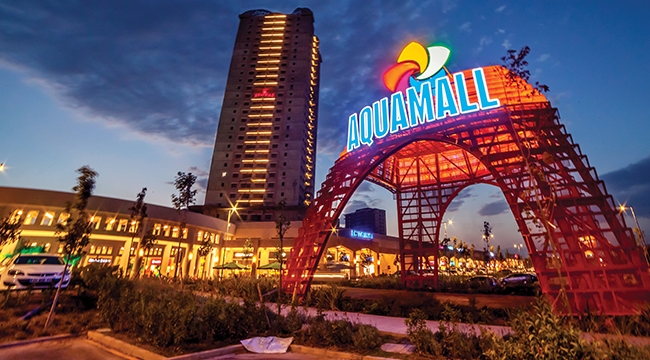 Aqua Mall’un açılışına özel Gripin ve Mustafa Ceceli konserleri