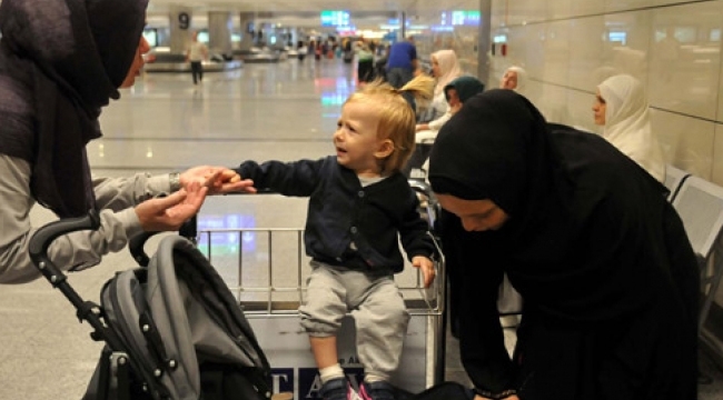 İlk Hacı kafilesi böyle karşılandı