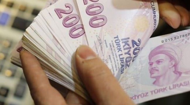 Promosyonda emekli gözünü Bakan Müezzinoğlu'na çevirdi