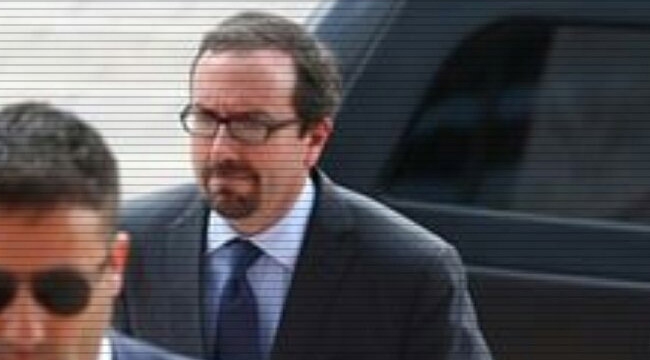 Sosyal medyadan John Baas'e 'haddini bil' tepkisi sürüyor