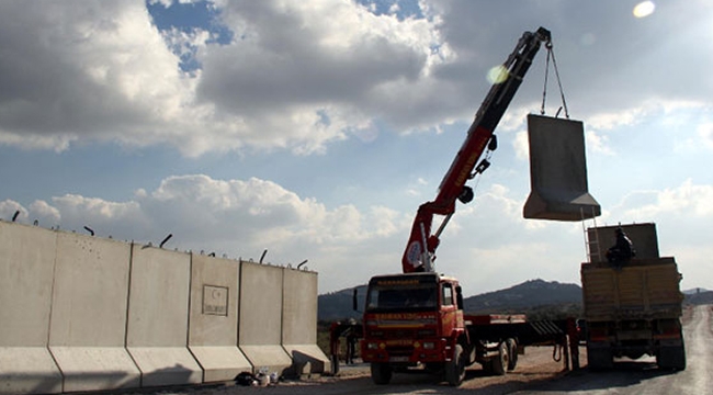 TOKİ, Suriye sınır hattında 700 kilometre uzunlukta duvar örecek