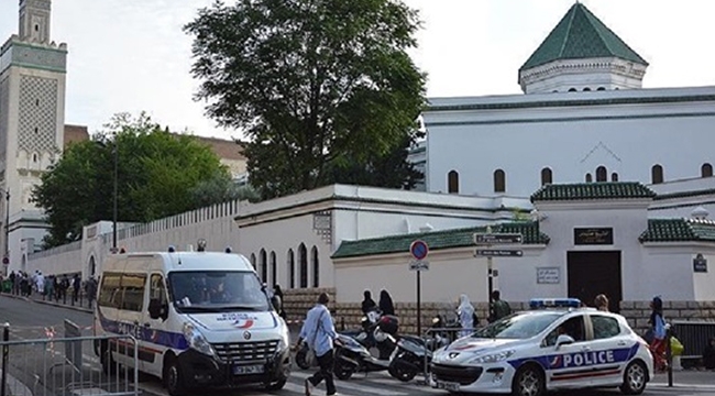 Fransa Camii kapatır sorun olmaz, Türkiye kilise kapatırsa...