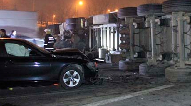 Kocaeli TEM'de feci trafik kazası! TIR dehşet saçtı: 5 yaralı