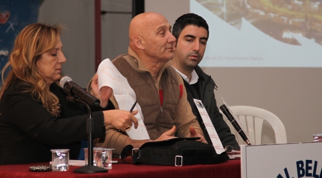 Altınok Öz, Kartal Esentepe Mahallesi’nde dönüşüm problemini tartıştı