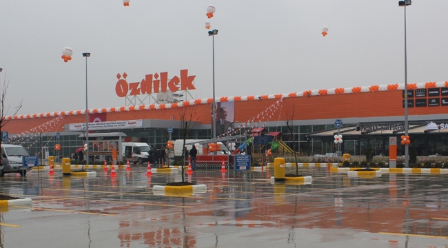 ÖzdilekPark Düzce AVM açıldı