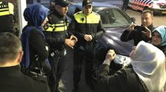 Hollanda ile ekonomik kriz dönemi mi başlıyor