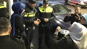 Hollanda ile ekonomik kriz dönemi mi başlıyor