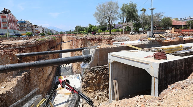 Düden'deki 3 katlı kavşak kademe kademe ulaşıma açılacak