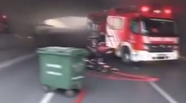 Fatih'te bulunan Bisikletçiler Çarşısı'nda korkutan yangın