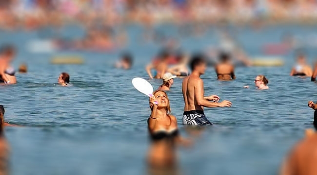 Antalya'da akın akın gelen Rus turistler rekor kırdı