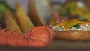 Bodrum Depremi bile fiyatları düşüremedi! Burası Çeşme işte o meşhur 240 TL'lik hamburger