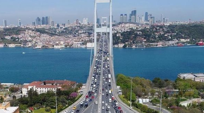 15 Temmuz Şehitler Köprüsü üzerinde tüm şeritler çalışmaya başladı