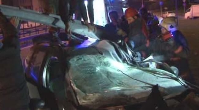 TEM - Okmeydanı bağlantı yolu üzerinde korkunç trafik kazası