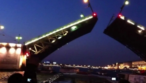 Galata Köprüsü gemi geçişinden sonra normale döndü