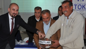 TOKİ Yozgat konutlarında yeni ev sahipleri kura çekilişi ile belirlendi