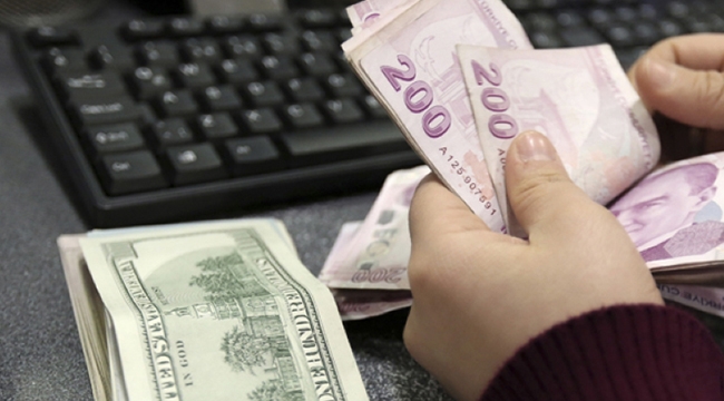 Üç banka takipteki milyonluk alacaklarını sattı