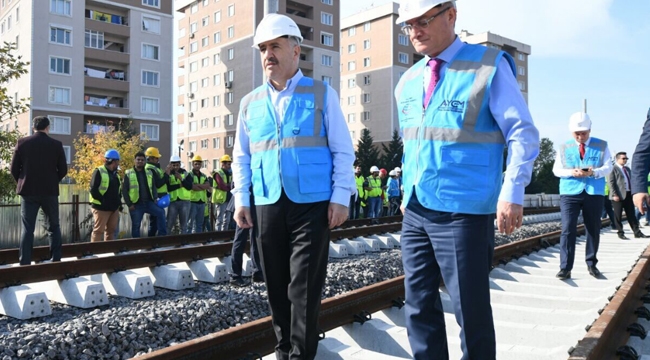 Bakan Arslan`dan Gebze-Halkalı Banliyö Hatları müjdesi