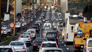 Trafiğe kayıtlı araç sayısı 22 Milyon`a dayandı