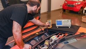 Ağaoğlu'nun hediye ettiği Tesla ile alakalı İTÜ'den flaş açıklama