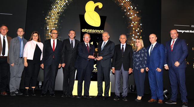 Başkan Uysal'dan Başarılı Belediyelere ödül