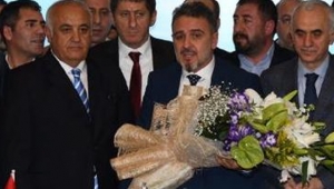 Esenyurt'ta yeni başkan Ali Murat Alatepe