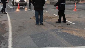 İstanbul Tarabya'da sahil yolu böyle çöktü