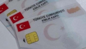 Milyonlarca vatandaş yeni çipli kimlik kartına geçti