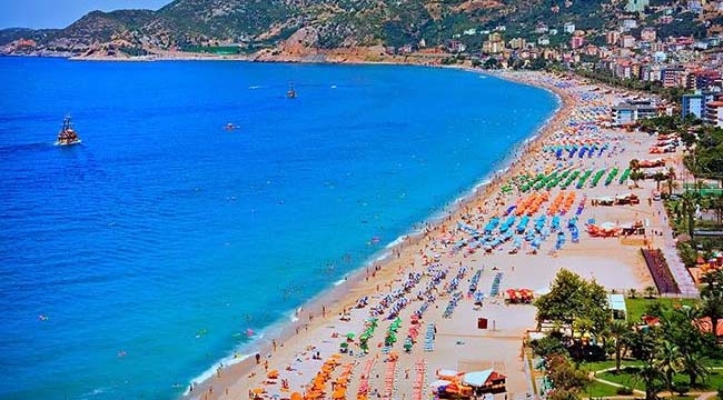 Turizm 2018`de boş oda kalmadı! Fiyatlar pik yaptı...