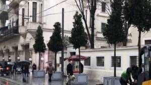 İstiklal Caddesi ağaçlandırılıyor