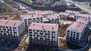 TOKİ Başkanı Turan`dan `sektörde kriz var` diyenlere Kayaşehir çıkışı