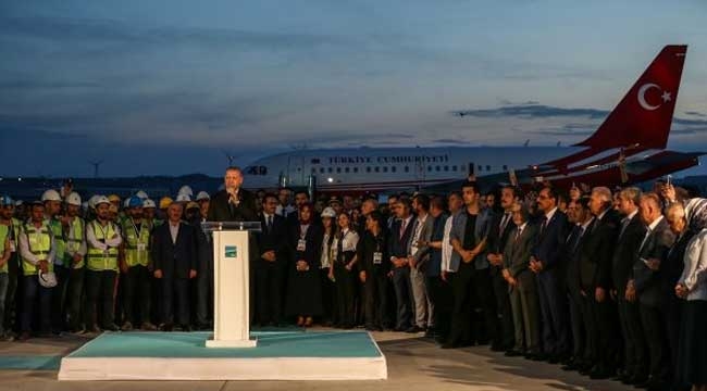 İşte Türkiye'nin en Yeni Havalimanı! Cumhurbaşkanlığı TC-ANK Uçağı iniş yaptı...