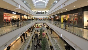 Nerede o eski bayramlar diyenlere! Ankara'da AVM'lere Bayram tatili...