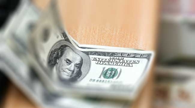 Dolar sert yükseldi! En yüksek seviyeyi test etti...
