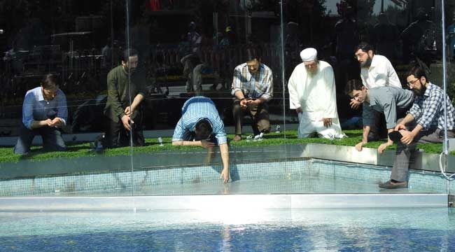 Hiperrealist teknik ile 15 Temmuz Saraçhane Anıtı ölümsüzleştirildi