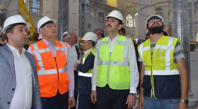 Murat Kurum'dan Çamlıca Camii ziyareti