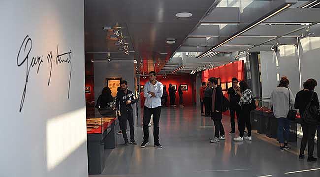 Folkart Gallery’ İzmirlilerden büyük ilgi gördü