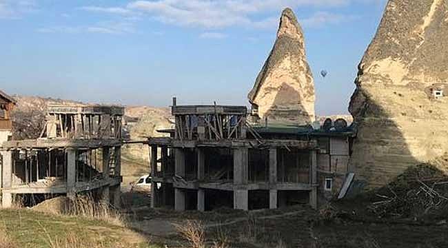 Peribacaları inşaatı yıkılıyor