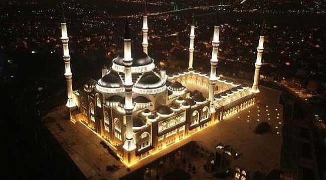 Çamlıca Camii ibadete açılıyor! İlk ibadet 7 Mart'ta eda edilecek