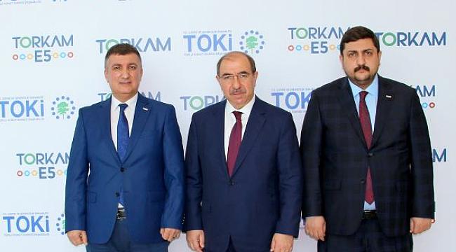 TORKAM E5 "Açık Çarşı" dükkanları açık artırma ile satışta