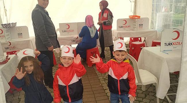 Emlak Yönetim sitelerinde kan bağışına büyük ilgi