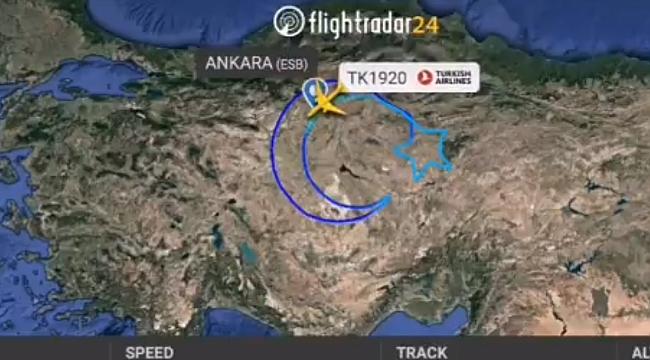 TK1920 uçağı hilal ve yıldız desenini böyle çizdi