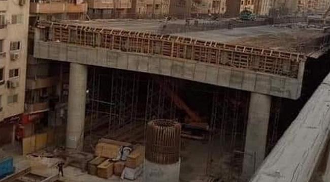 Mısır'da hayrete düşüren üst geçit inşaatı! Henüz bir benzeri yok!